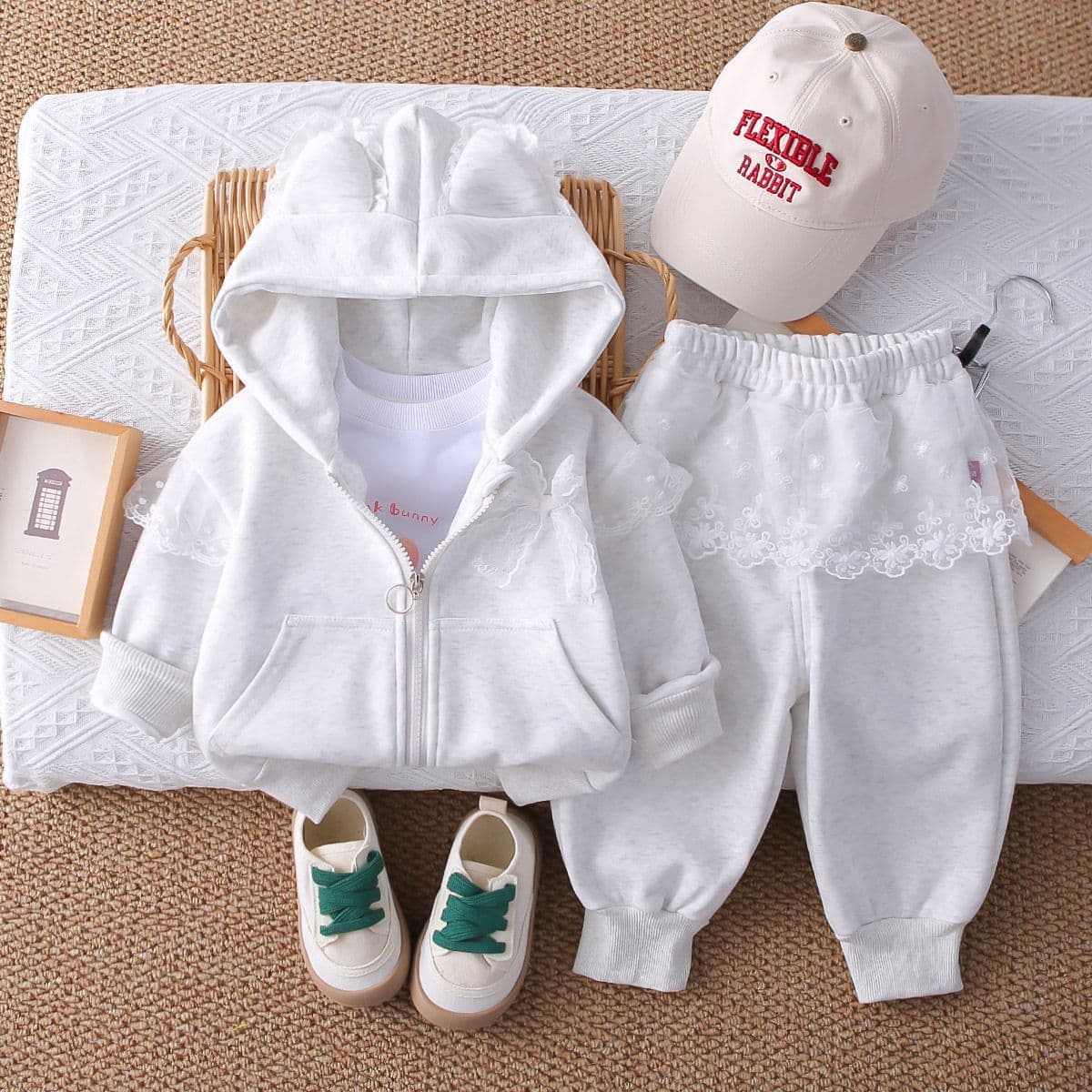 Girls' Autumn Sportswear Set, 2026 New Trendy Style, Children's Fall Three-Piece Set for 1-3 Years Old Baby Jacket