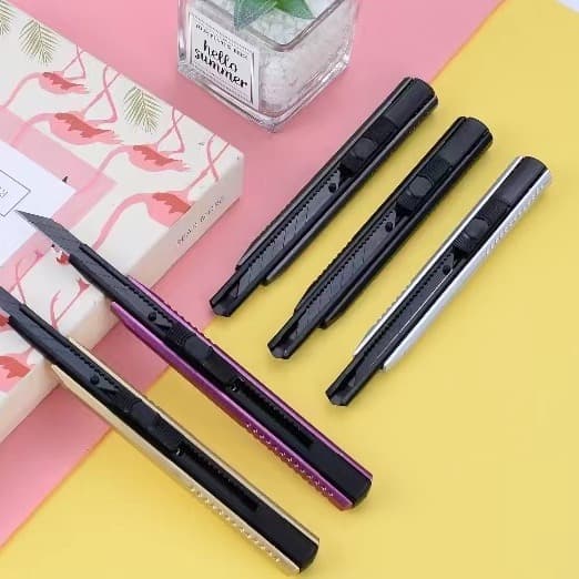 Multi-functional utility knife wallpaper knife express box cutter manual paper cutter stationery supplies wholesale