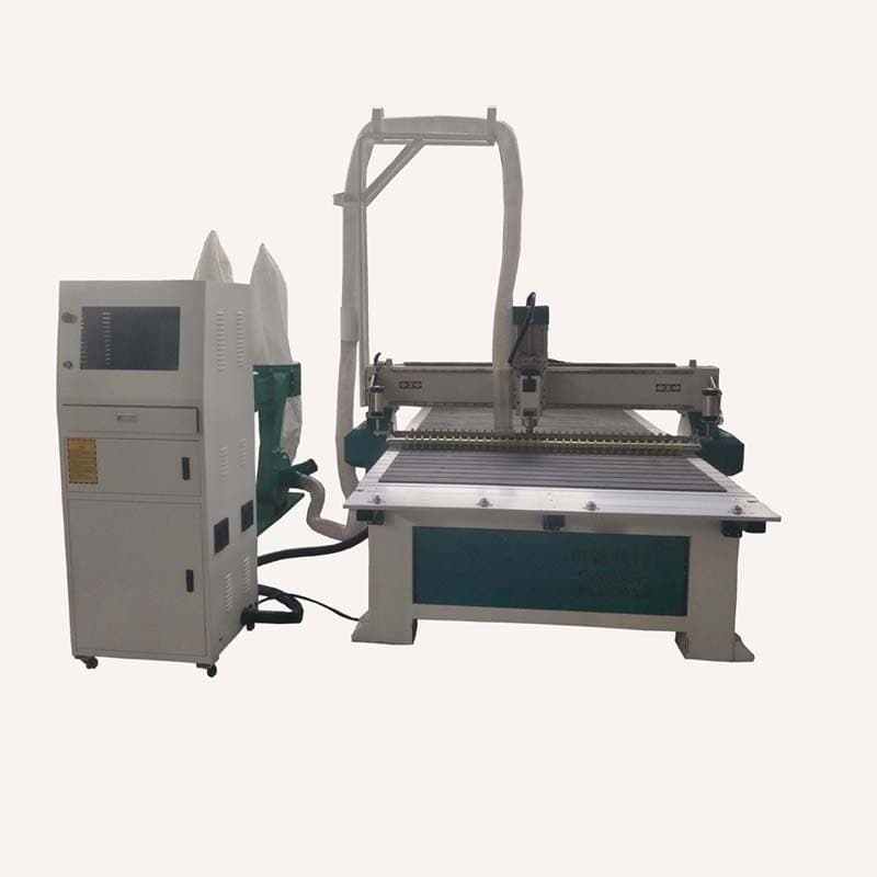 Qiming 1530 CNC engraving machine fully automatic electroplating CNC acrylic PP board cutting machine PE woodworking cutting machine