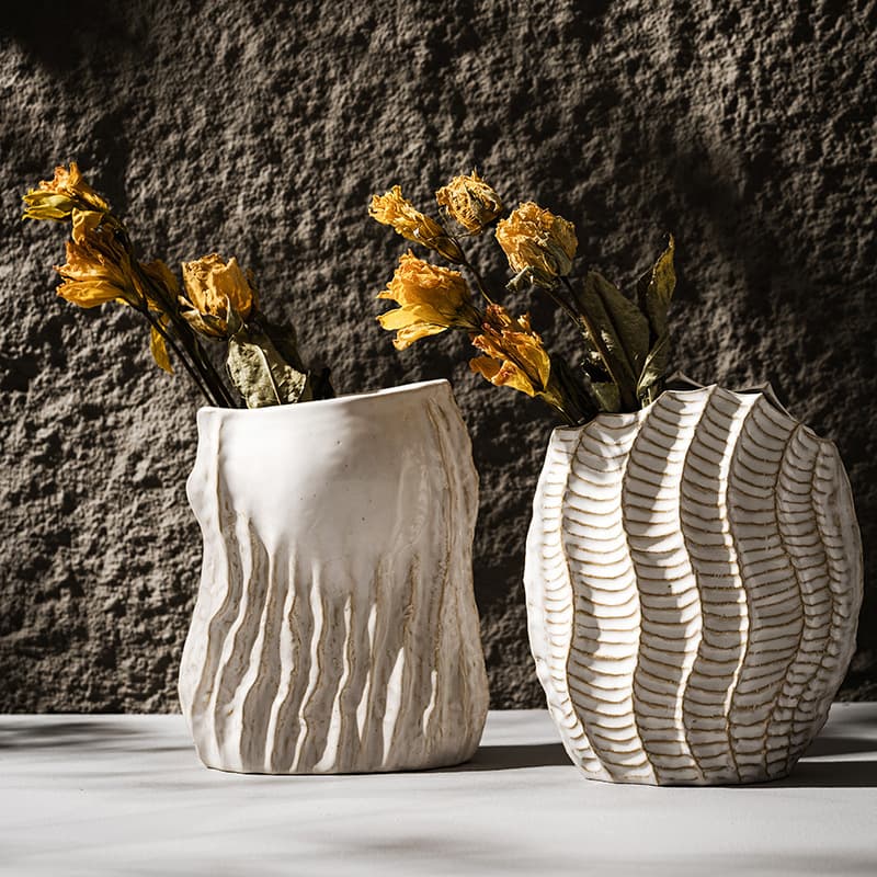 Nordic Wabi-Sabi Ceramic Vase for Home Decor, Entryway, Guesthouse, Dried Flower Arrangement, White Vase Ornament, Cross-border Tume