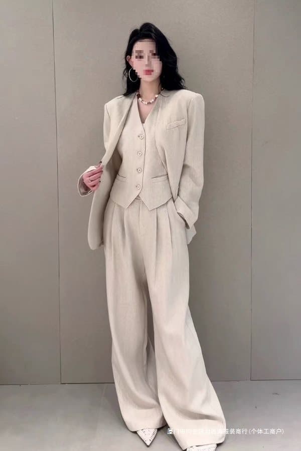 Women's Suit Set, Autumn 2025 New Arrival Fashionable Elegant Goddess Style Professional Suit Vest Three-piece Set