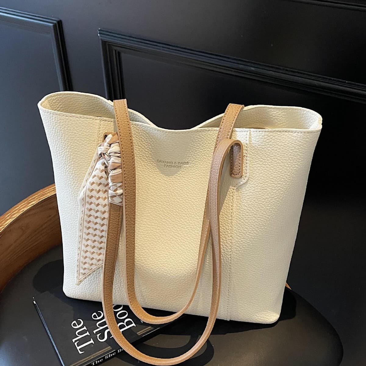 Cross-border popular bag women's large capacity 2025 new style versatile casual shoulder bag armpit tote bag