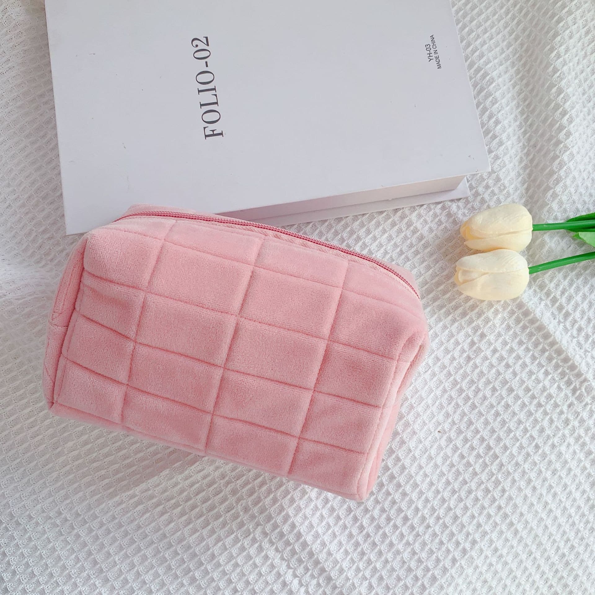Large Capacity Makeup Bag with Premium Feel, Ins Style, Niche Japanese-Inspired, High Aesthetic Toiletry Bag, Portable Travel Storage Pouch