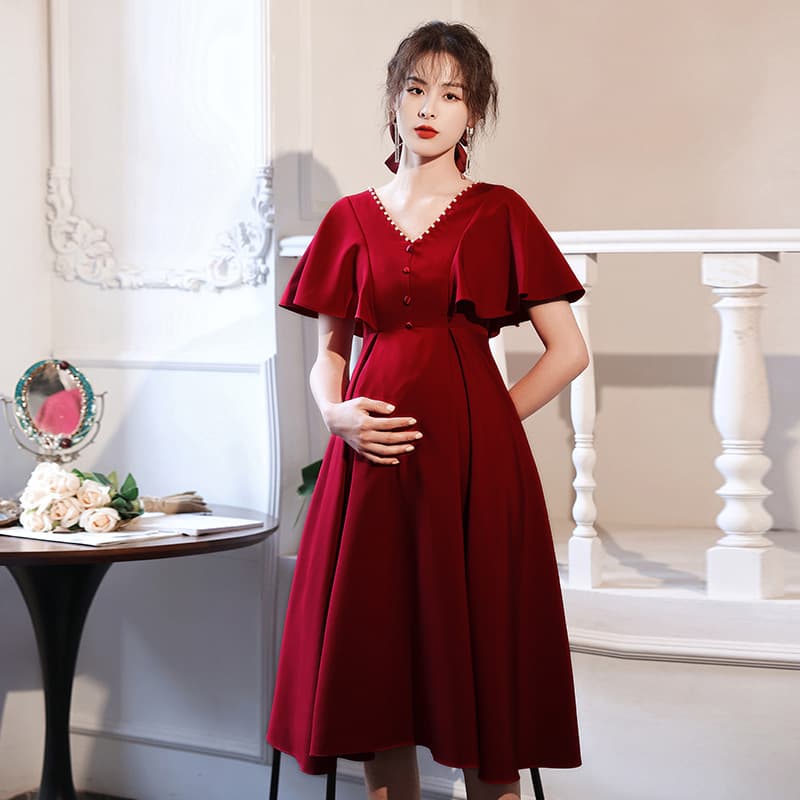 Plus Size Wedding Toast Dress for Brides, High-Waist Fat-Friendly Return Banquet & Engagement Dress, Deep V-Neck Wine Red