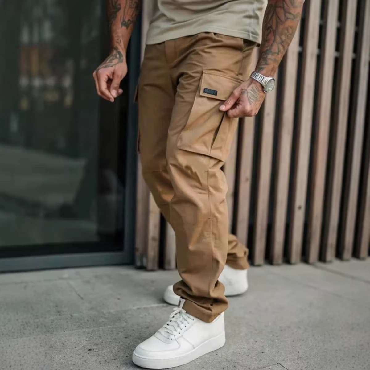 2026 New Men's Cargo Pants Four-Season Jogger Casual Pants Streetwear Large Pocket Loose Straight Leg Trousers Wholesale