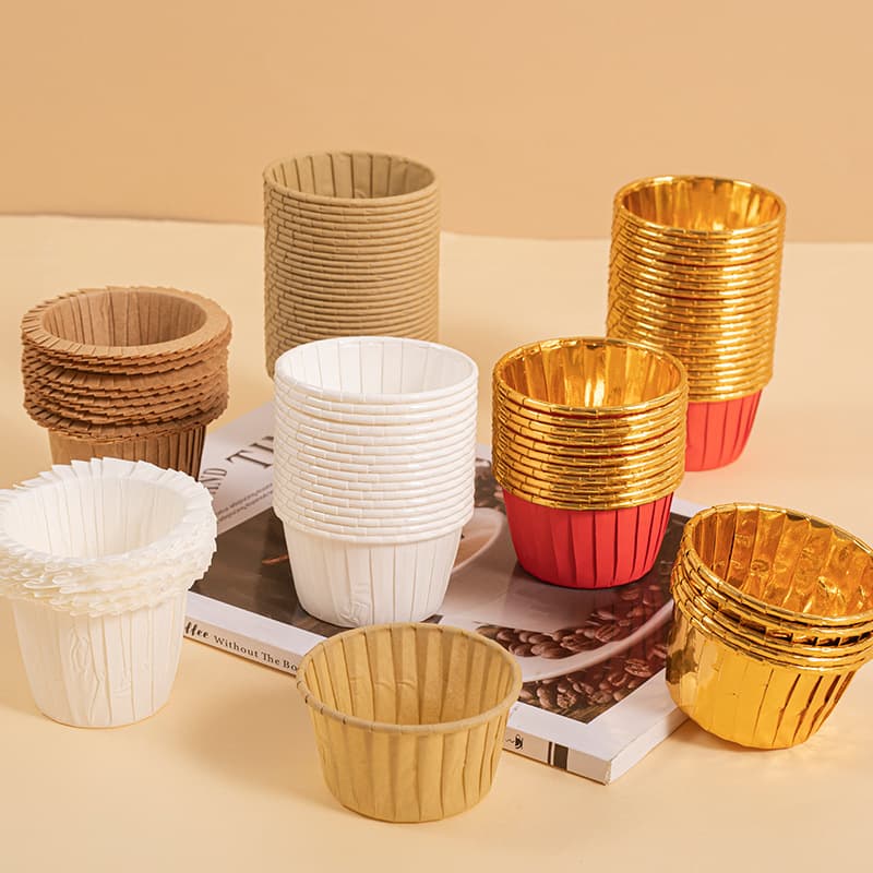 Golden small high temperature resistant cake paper cup muffin baking tool baking resistant muffin paper cup topper paper tray curled edge