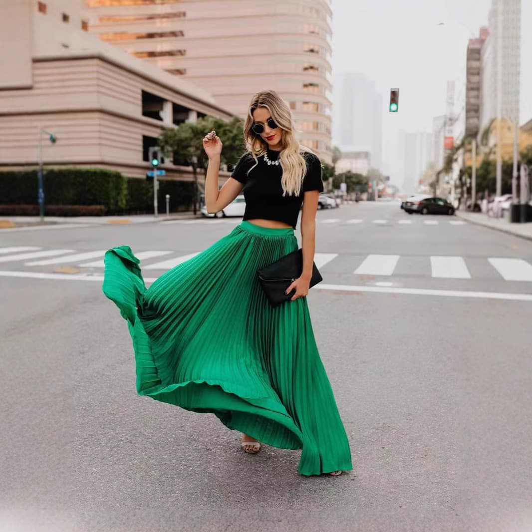 European and American Cross-border Amazon AliExpress 2025 Summer New Women's Pleated Beach Maxi Skirt