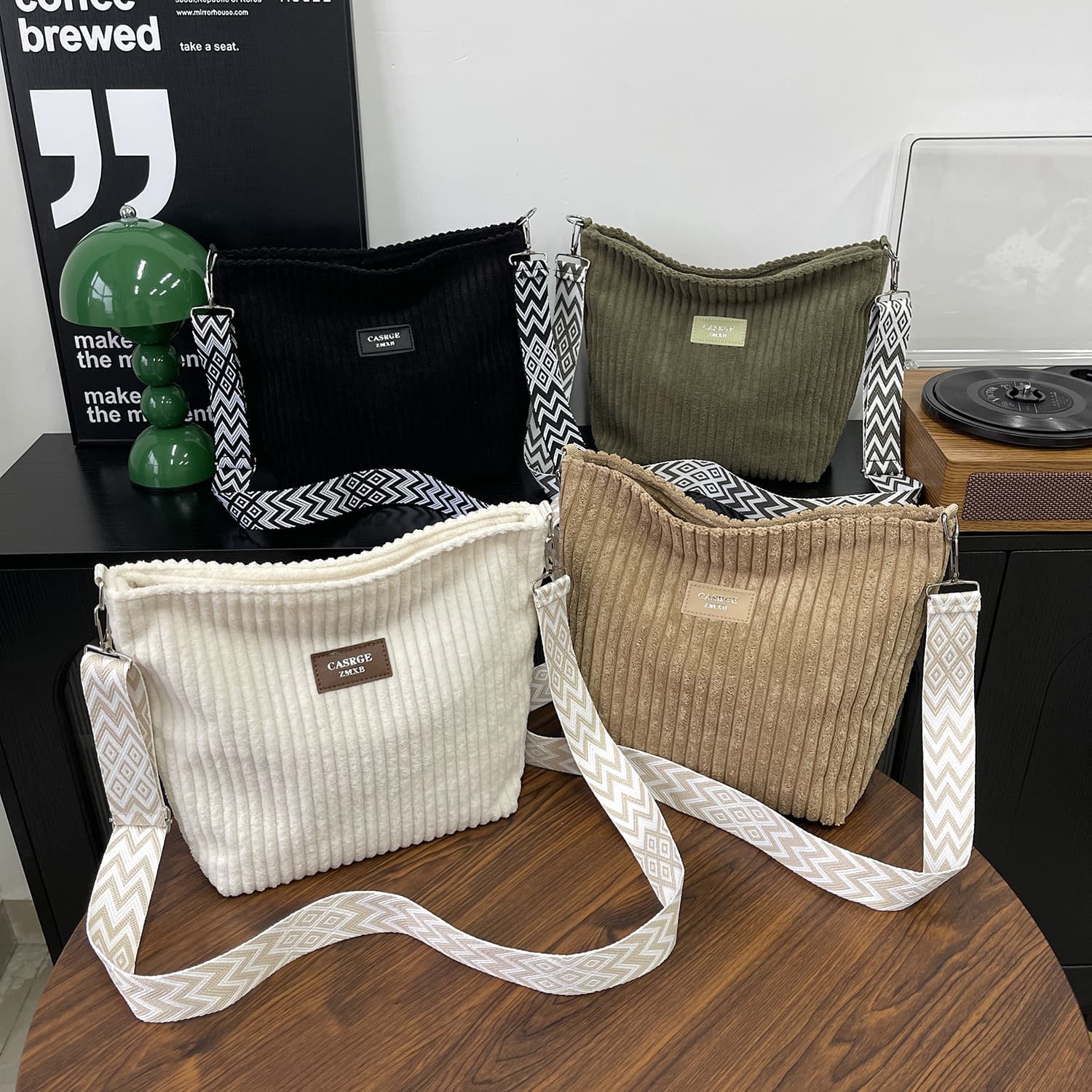 Cross-border new large-capacity women's bag shoulder bag solid color shoulder bag versatile tote commuter bag corduroy bag for women