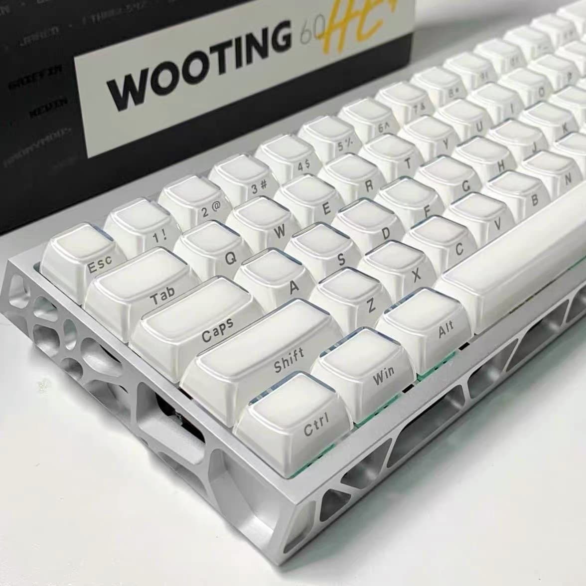 Crystal Jelly Side-print Keycaps 136-key Compact Full Layout - PC double-shot injection ice crystal Wooting mechanical keyboard universal