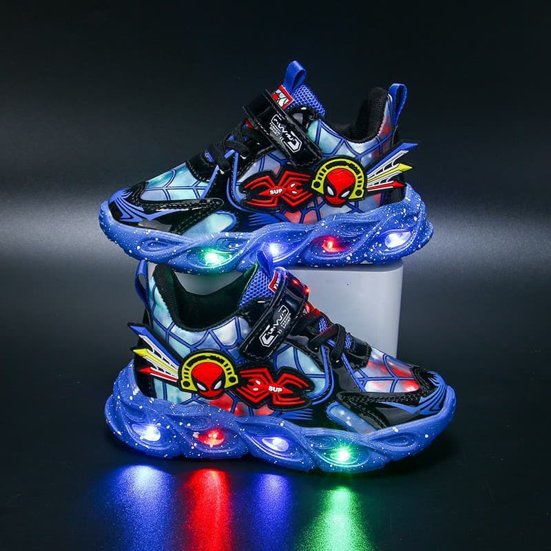New Spring/autumn Kids' Sports Shoes Spider-man Lighted Running Shoes Lights For Boys Ages 6-14