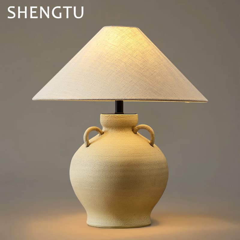 Wabi-Sabi Style Ceramic Pot Table Lamp, Retro Japanese Zen Hotel Decoration, Living Room Study Model Room Creative Ornament