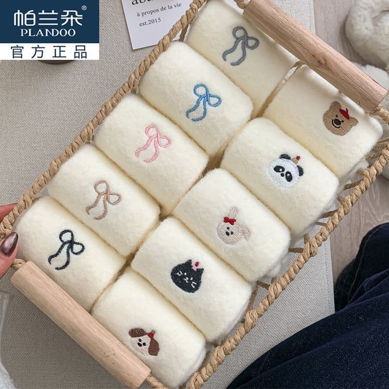 Women's Mid-Calf Socks, Winter Cute Mid-Calf Fleece-Lined White Cartoon Warm Extra Thick Winter Sleep/Lounge Postpartum Socks