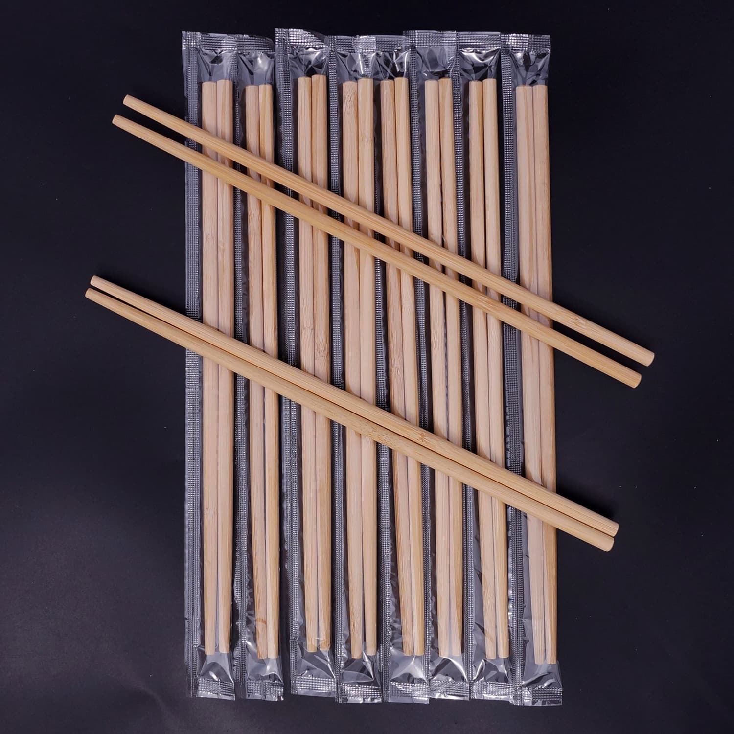 Carbonized disposable chopsticks, individually wrapped, 27cm extra thick and long, for fast food commercial use, restaurants, and hot pot tableware.