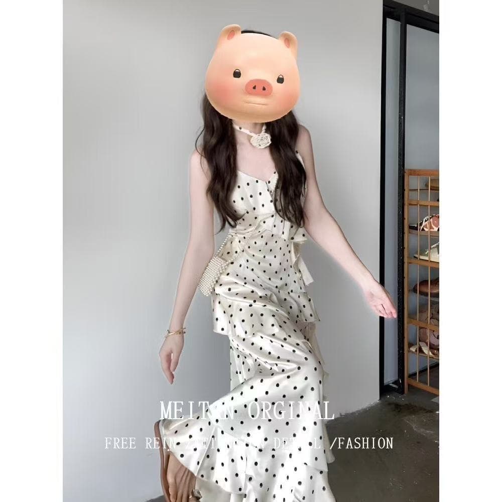 French polka dot suspender dress for women 2026 autumn and summer new style waist slimming pure desire ruffled slimming long skirt