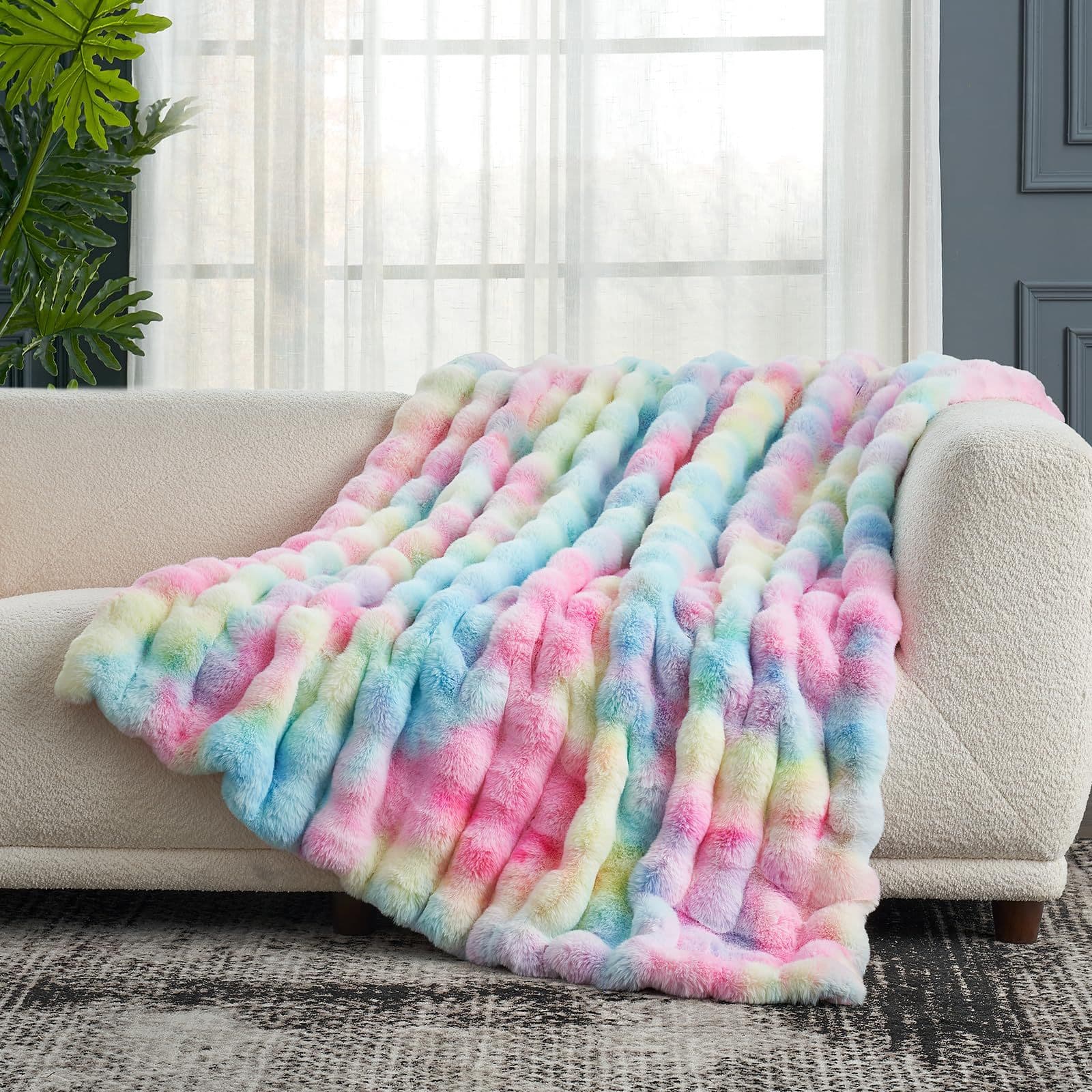 Sofa Faux Wool Blanket 3D Soft Warm Decorative Plush Throw, Comfortable Fluffy Lightweight Coverlet for Bed and Sofa