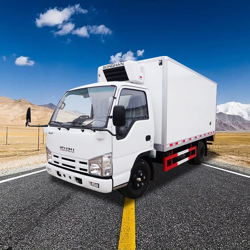 Isuzu 4.2-meter refrigerated truck with higher overall efficiency, lower fuel consumption, constant temperature insulated vehicle
