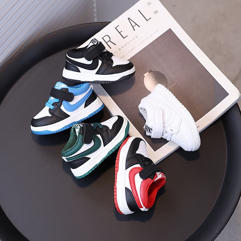 Children's Sports Shoes Boys Girls Board Shoes 2025 Spring Autumn New Style Korean Toddler Boy Baby Shoes White Shoes Walking Shoes