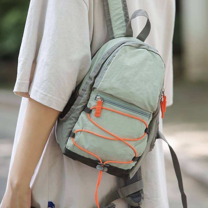 New Hiking Backpack Contrast Color Outdoor Backpack Lightweight Travel Backpack Trekking Thin Cycling Sports School Bag