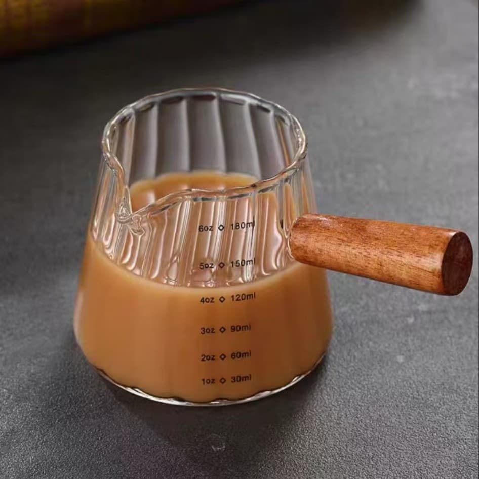 Wooden Handle Small Milk Cup Glass Sauce Dish Wooden Handle Milk Pitcher Seasoning Dish Measuring Cup 180ml Striped Milk Cup