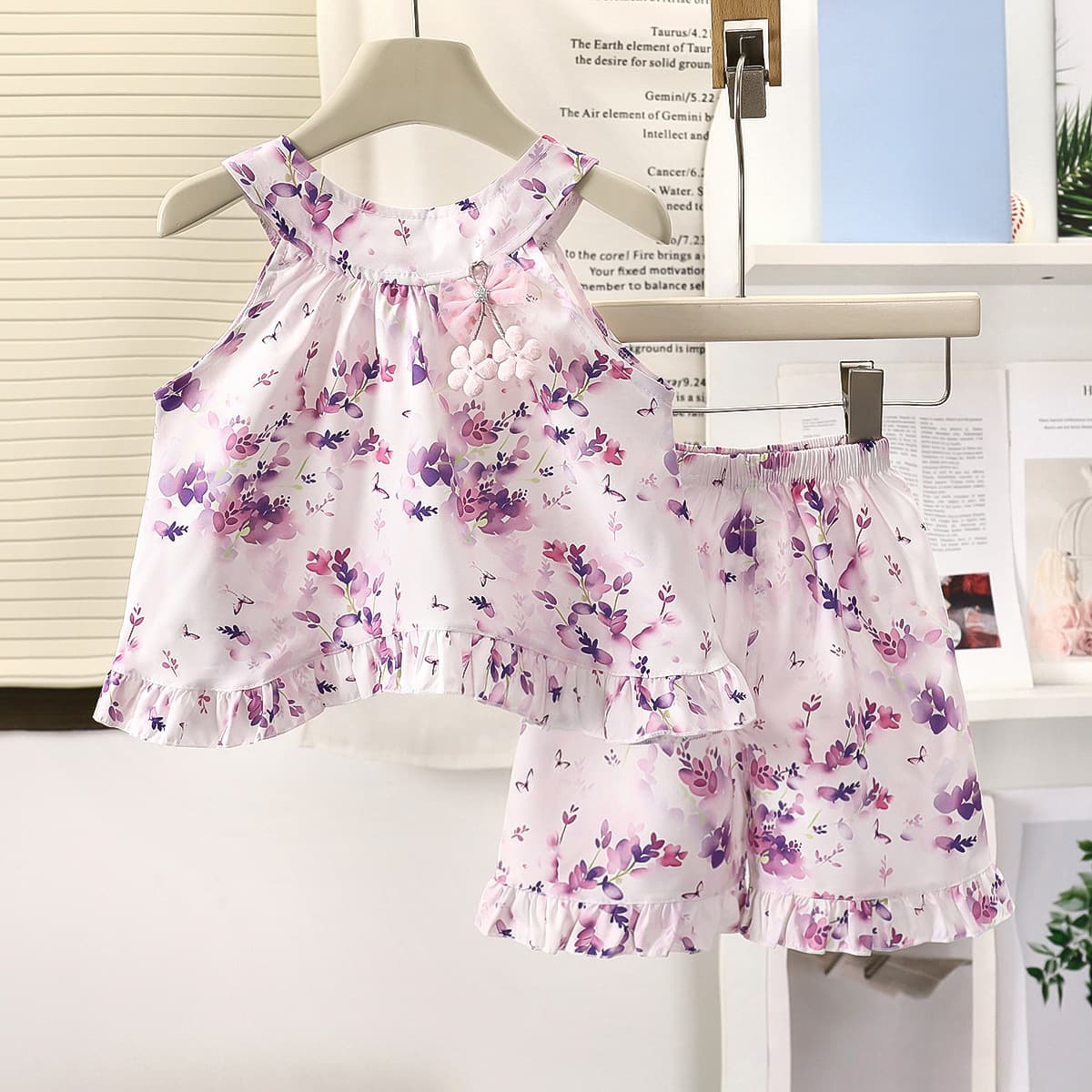 New Girls' Super Cute Summer Trendy Two-Piece Set, Lace Trim Stylish Tank Top and Shorts, Cool Lightweight Outfit