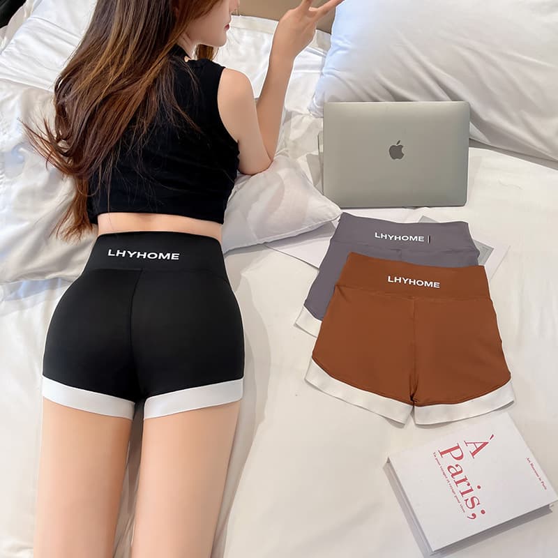 Three-Quarter Shark Shorts for Women, Thin Style with No Visible Panty Lines, Butt-Lifting Contrast Color Panel, Women's Sports Base Layer Shorts