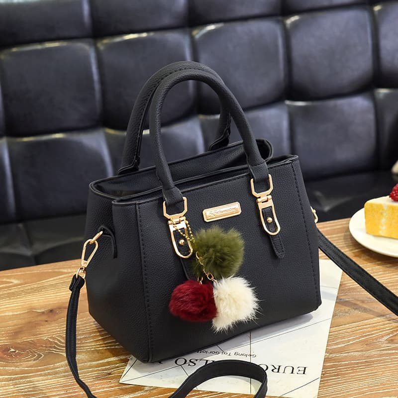 2025 European and American new style shoulder bag, fashionable shoulder bag, double layer large capacity fur ball portable crossbody bag for women