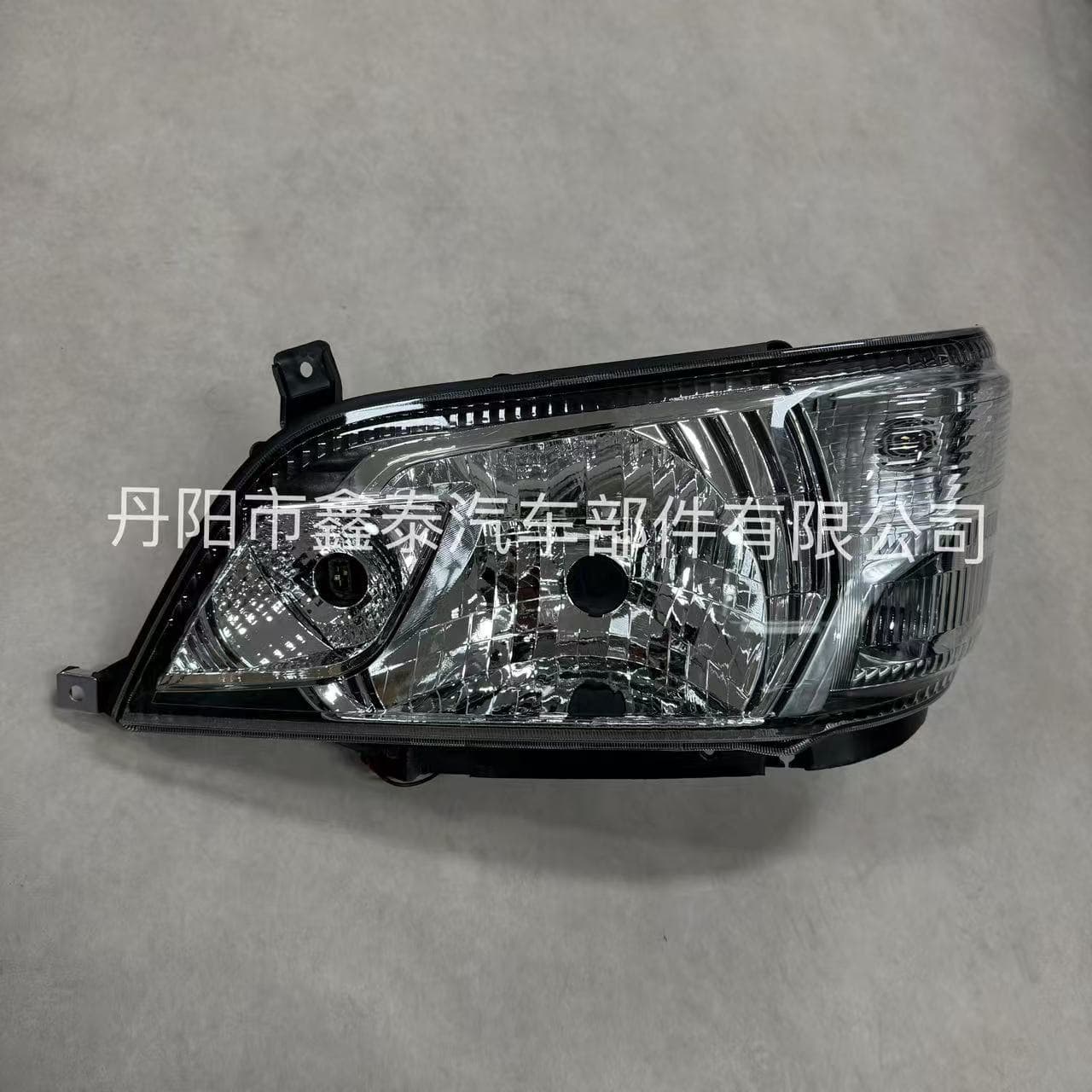 Headlight and Turn Signal Assembly for Toyota DYNA and Hino 300 Series