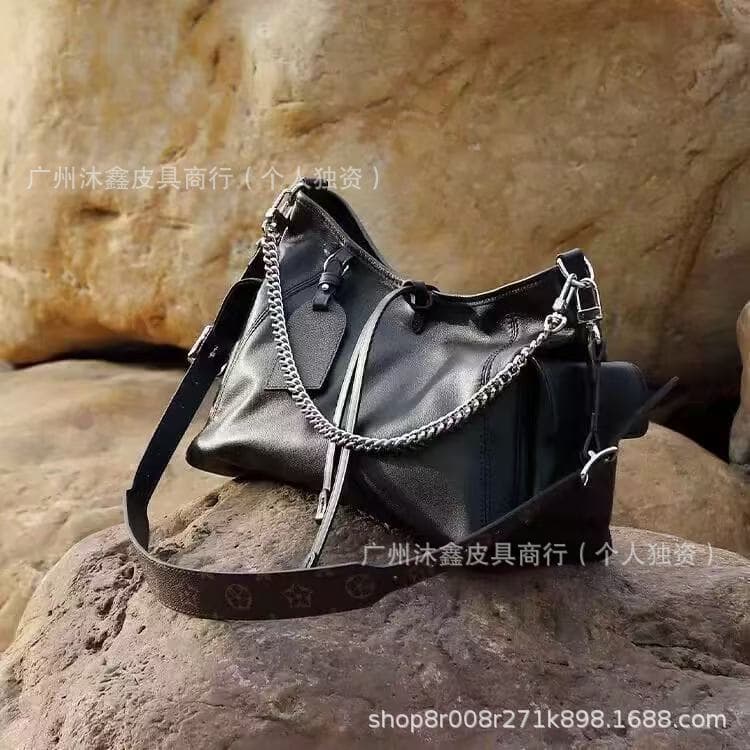Cross-border foreign trade Guangzhou Old Flower Carryall Black Warrior Lamb Leather Armpit Tote Bag Commuting Shoulder Women's Bag