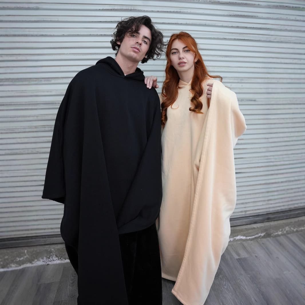 2024 Cross-border European and American TEMU Autumn/Winter Punk Loose Hooded Button Wool Loose Cape Top Unisex