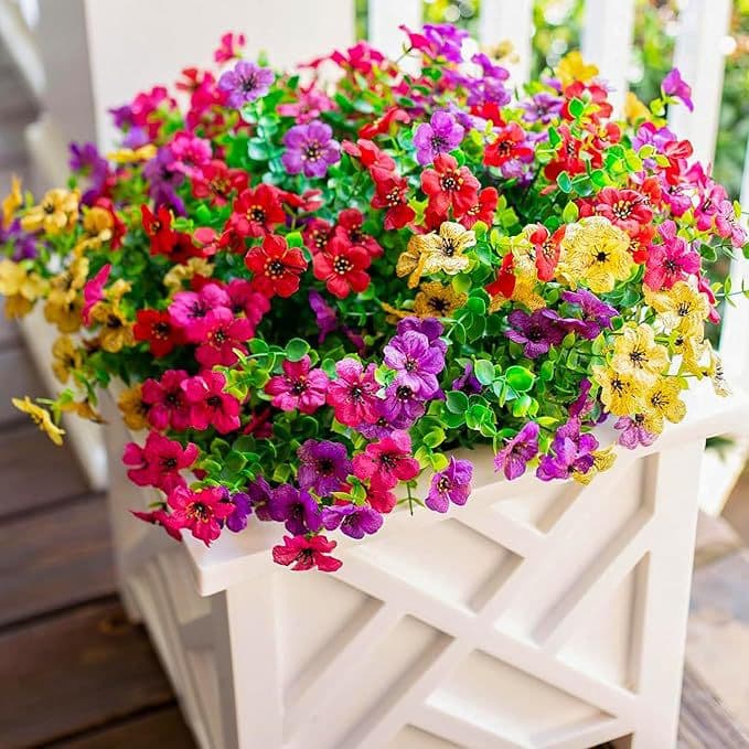 Artificial Eucalyptus and Violet Plastic Flowers for Home and Garden Decoration, Faux Plant Bouquet Ornament