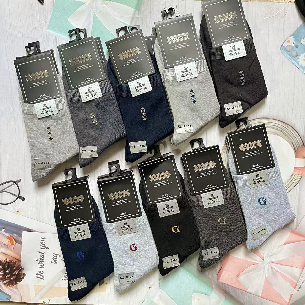 Xinzhifang Business Label Combed Cotton Men Women Mid-Rise Colored Cotton Socks Autumn Winter Street Stall High Volume Style · Factory Price