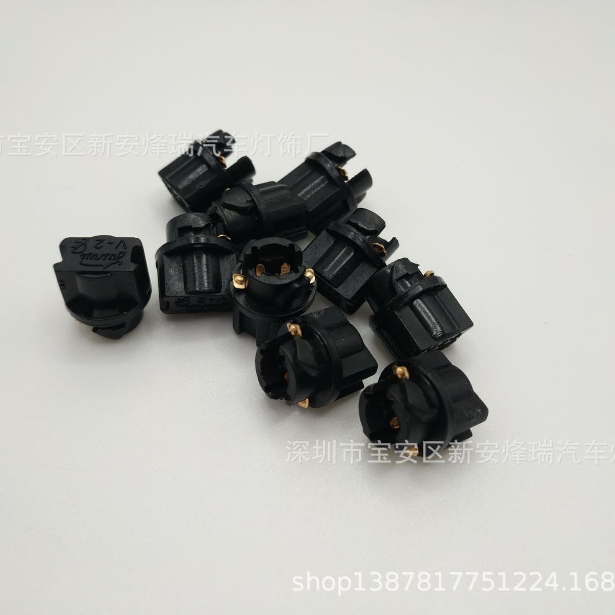 Manufacturer Wholesale T5 Automotive Instrument Light Socket Automotive Connector Copper Contact Auto Parts T5_v2