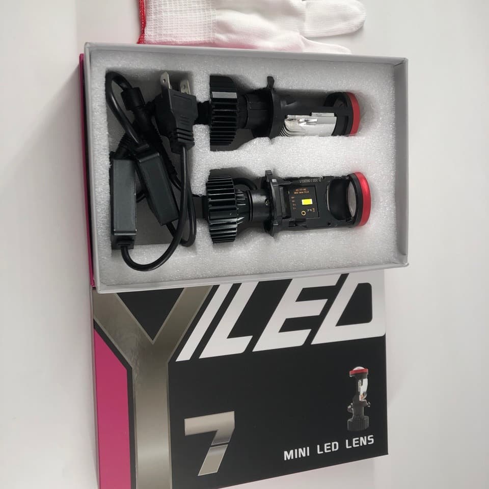 Y7D Ultra Bright Car LED Headlight H4 Model 3-Pin Plug LED Lens Bulb for Cars and Motorcycles