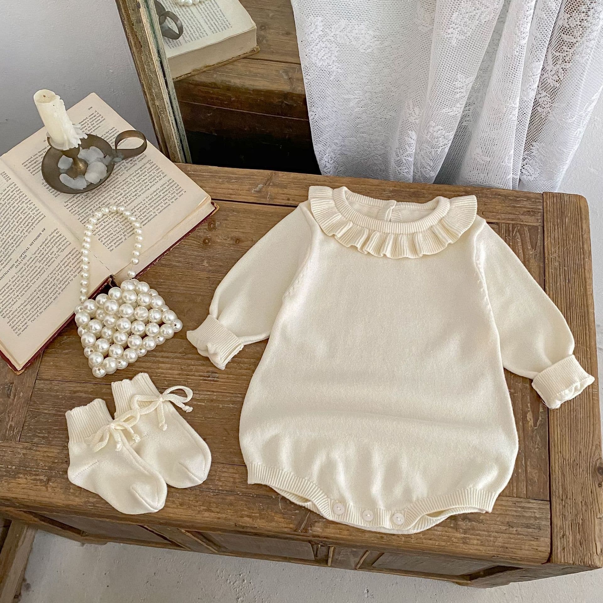 Baby Autumn Suit Versatile Bottoming Shirt Baby Girl Korean Style Lace Collar Long Sleeve Knitted Harness Socks Two-piece Set