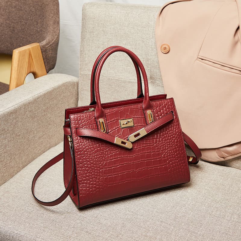 Women's Versatile Handbag 2026 New Summer Fashion Large Capacity Genuine Leather Tote Bag for Middle-aged Ladies