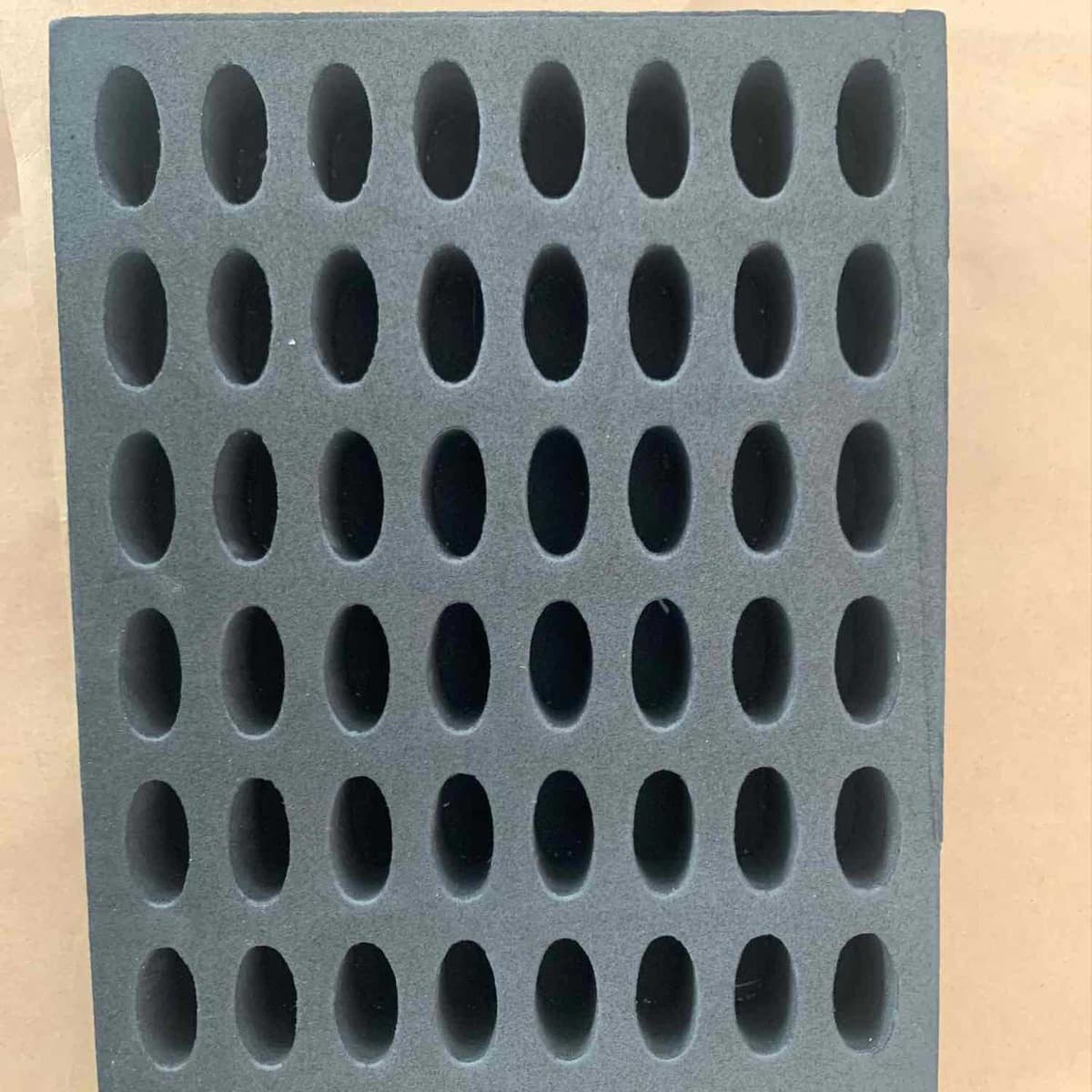 EVA atomizing cartridges, automatic oil filling trays, foam production line turnover trays, product insert trays, general transport trays.
