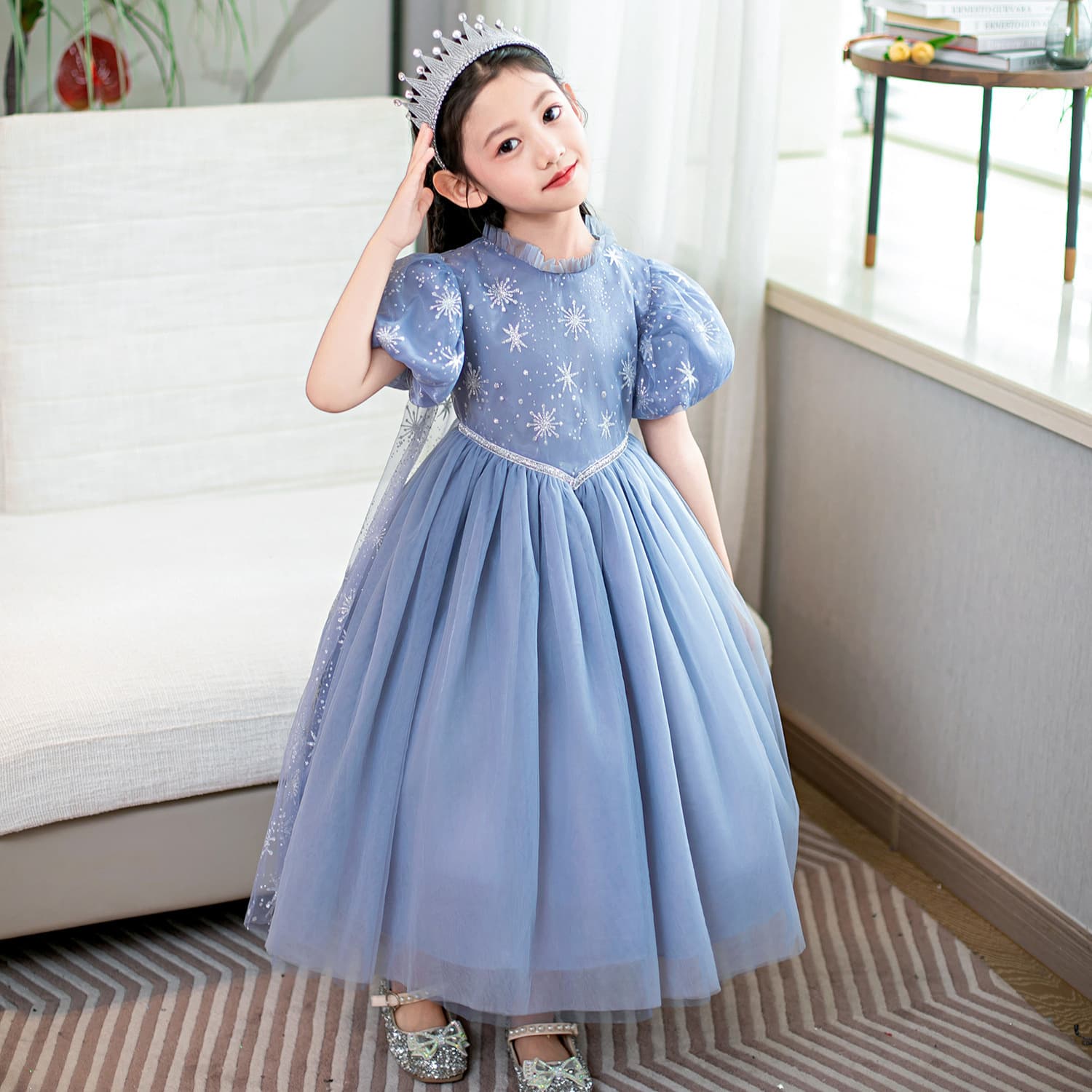 2024 Frozen Elsa Princess Dress Puffy Tulle Gown Girls Light-Up Dress Summer Dress SB31