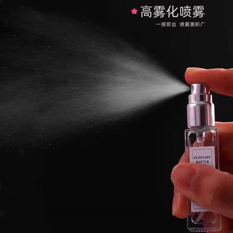 Elegant Small Capacity Glass Perfume Bottle Empty Square Sample Fragrance Bottle with Lid for Sub-Bottling Black Gold Silver Rose Gold Cap