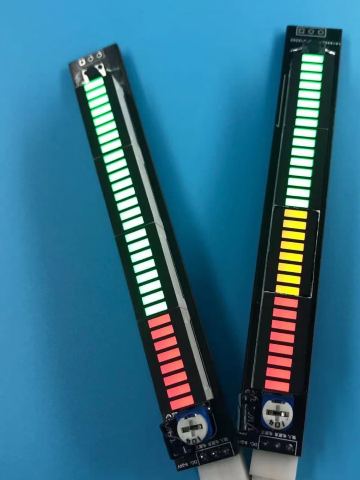 DIY Audio Spectrum Indicator - Music-responsive LED level meter for amplifier/sound systems.