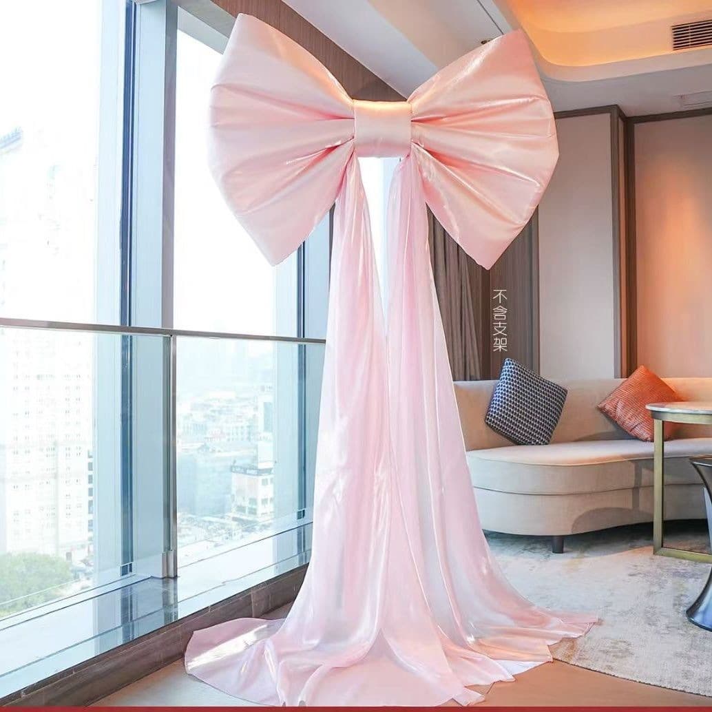 Velvet Oversized Bow for Wedding Room Decoration, Spring Festival Decor for Store and Mall Window, Valentine's Day Background