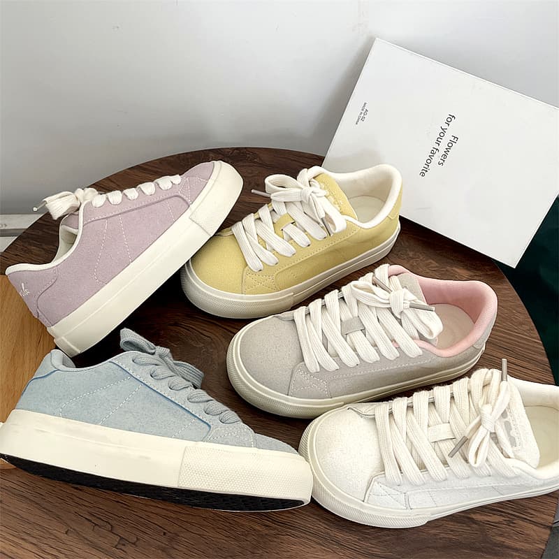 Women's White Sneakers 2024 New Autumn Cream Color Retro Japanese Style Student Versatile College Fashion Skate Shoes for Women