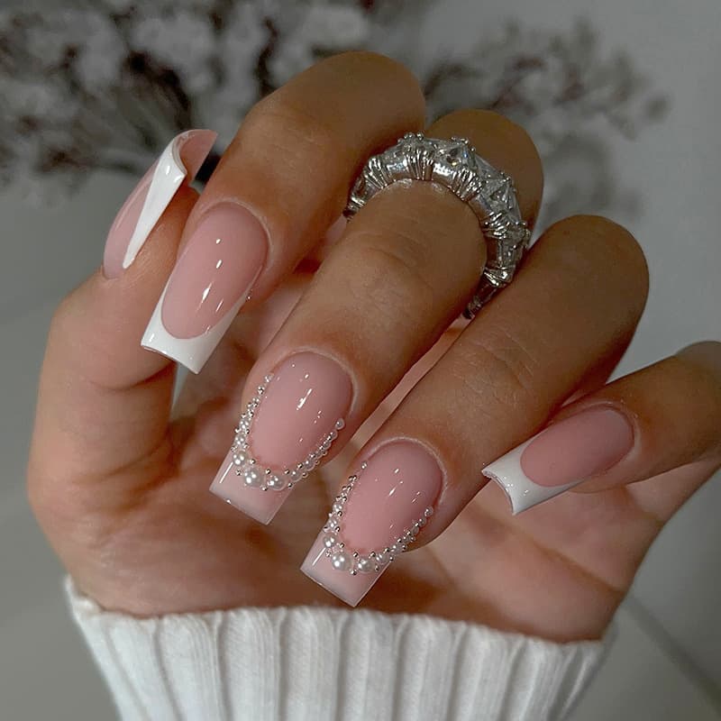 Best-selling European & American Wearable Nails, French Gold Trim Press-On Nails, Trendy Fake Nails for Cross-Border Sales, 24 Pieces
