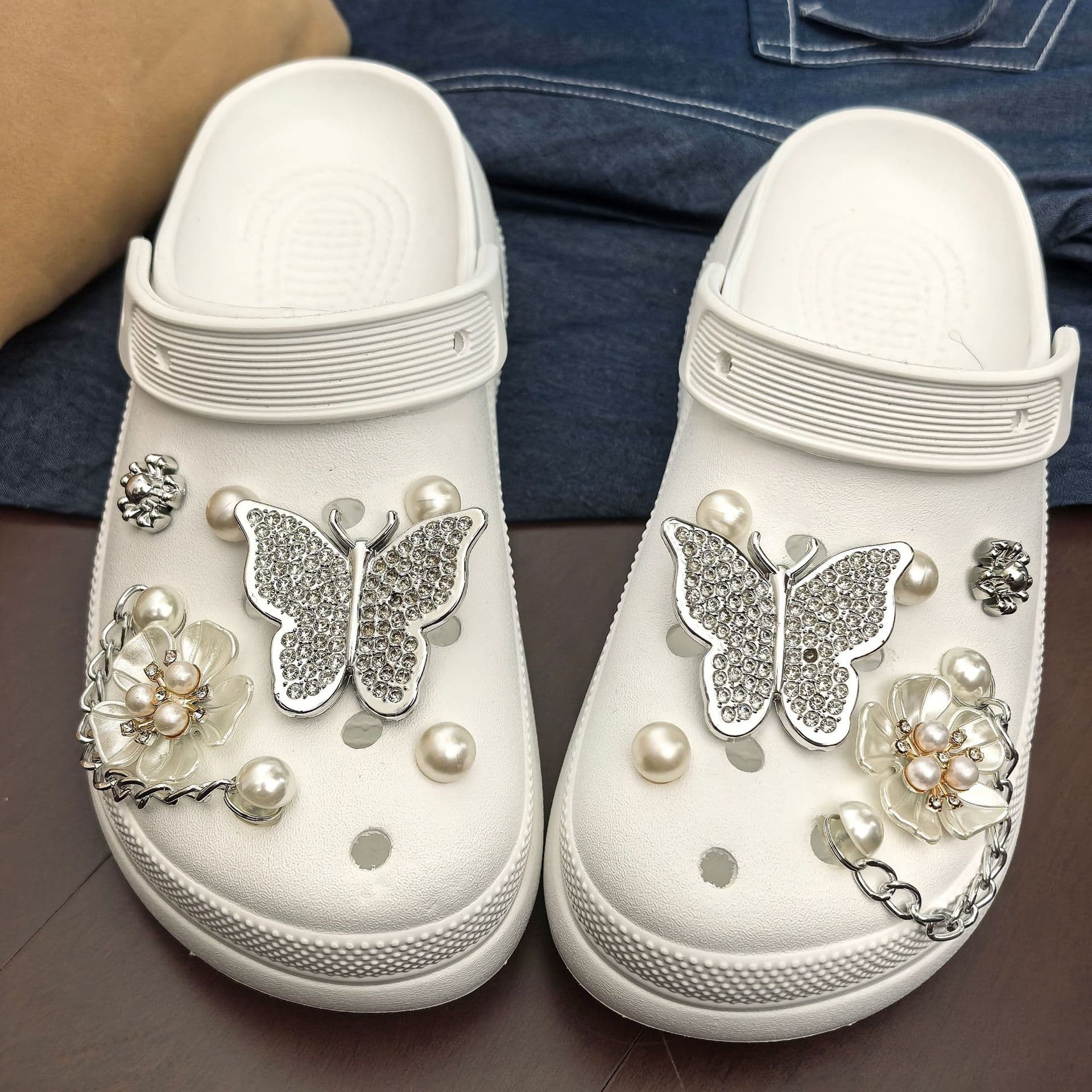 New Fashion Butterfly Flower PVC Metal Detachable Croc Charms DIY Croc Accessories