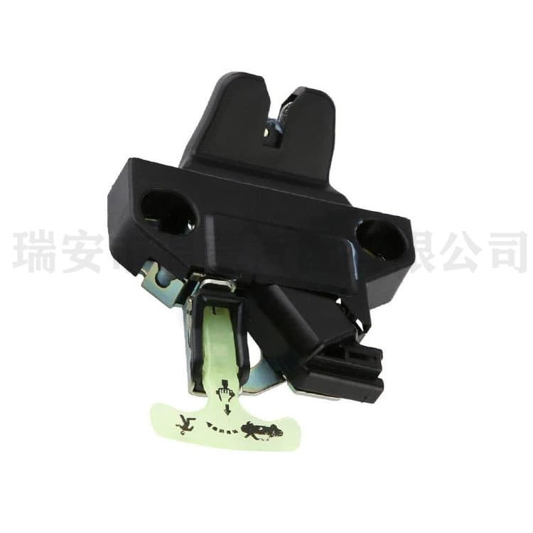 Suitable for Toyota Camry 2004-2006 64600-06060