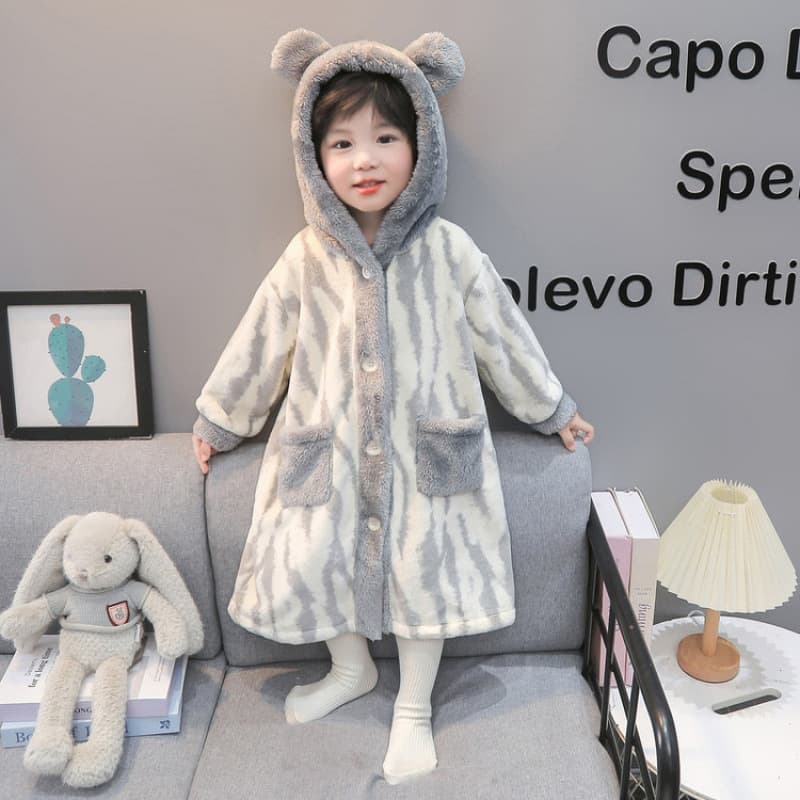 Children's Bathrobe for Boys Winter Coral Fleece Homewear Thickened 2025 New Style Baby Boy Pajamas