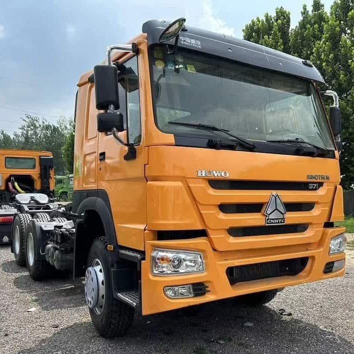 Export of 10-wheel Howo tractor units, natural gas tractor units, heavy-duty trailers, dump truck trailers.