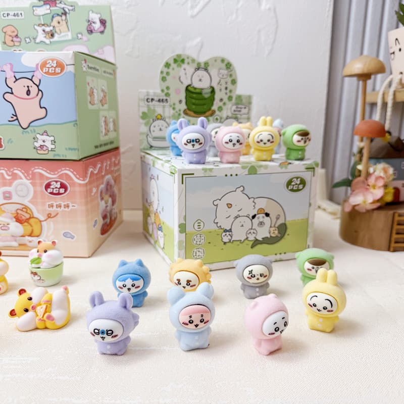 Self-deprecating bear cute ornaments anime peripheral resin car-mounted central control ornaments blind bag cultural and creative trendy toy dolls