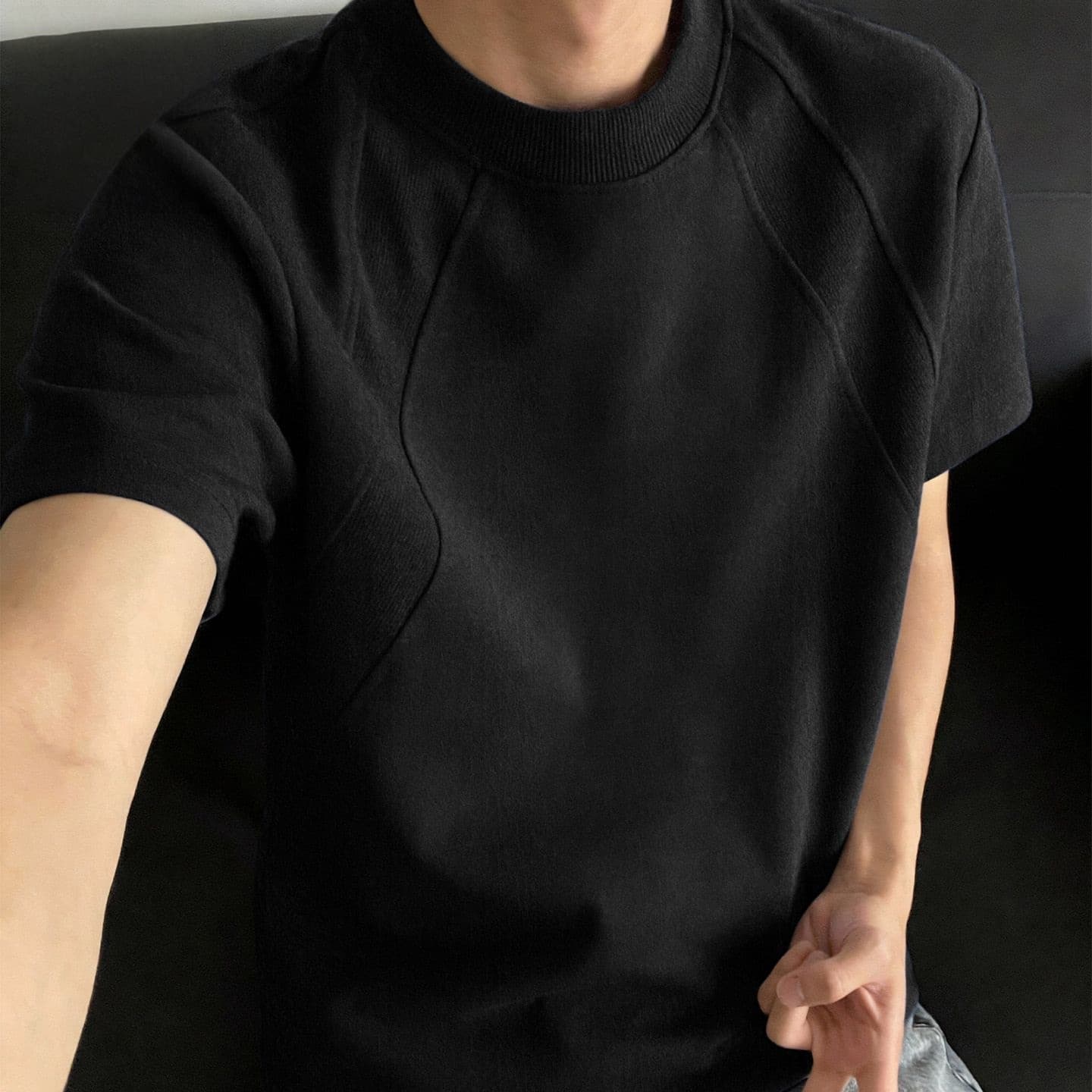 Summer Black Short Sleeve T-Shirt for Men, Thin Loose Fit, Ice-Cool Heavyweight, Small Collar, Premium Feel, Half Sleeve, Streetwear Brand