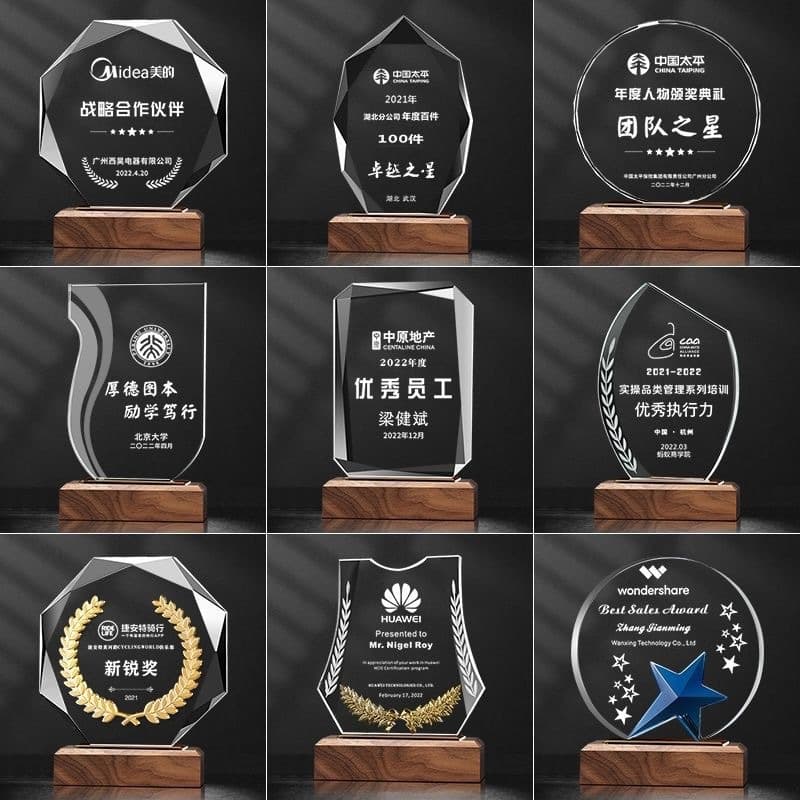 Wholesale solid wood base crystal trophy medal creative lettering competition annual meeting outstanding employee awards children's commemoration