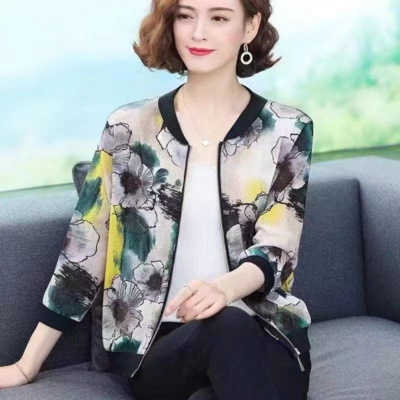 Summer Sun Protection Jacket for Women, Loose New Style, Short Coat for Middle-Aged Women, Fashionable Plus Size Cardigan Top